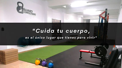 Centro de entrenamiento personal - KAIZEN TRAINING CLUB by Álvaro Corrochano