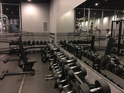 McFIT Gimnasio Tomares El Manchón