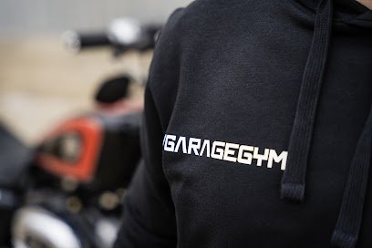 /GARAGEGYM Entrenamiento Personal y Grupos Reducidos