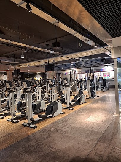 Gimnasio McFIT Madrid - Nuevos Ministerios